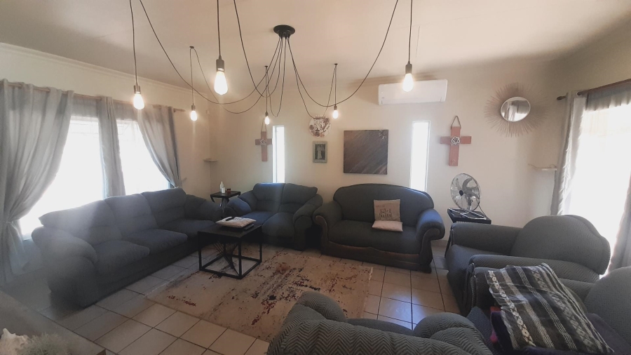 3 Bedroom Property for Sale in Schoemansville North West
